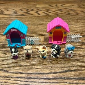 Barbie Pets Toy Dog Figures And Dog Houses